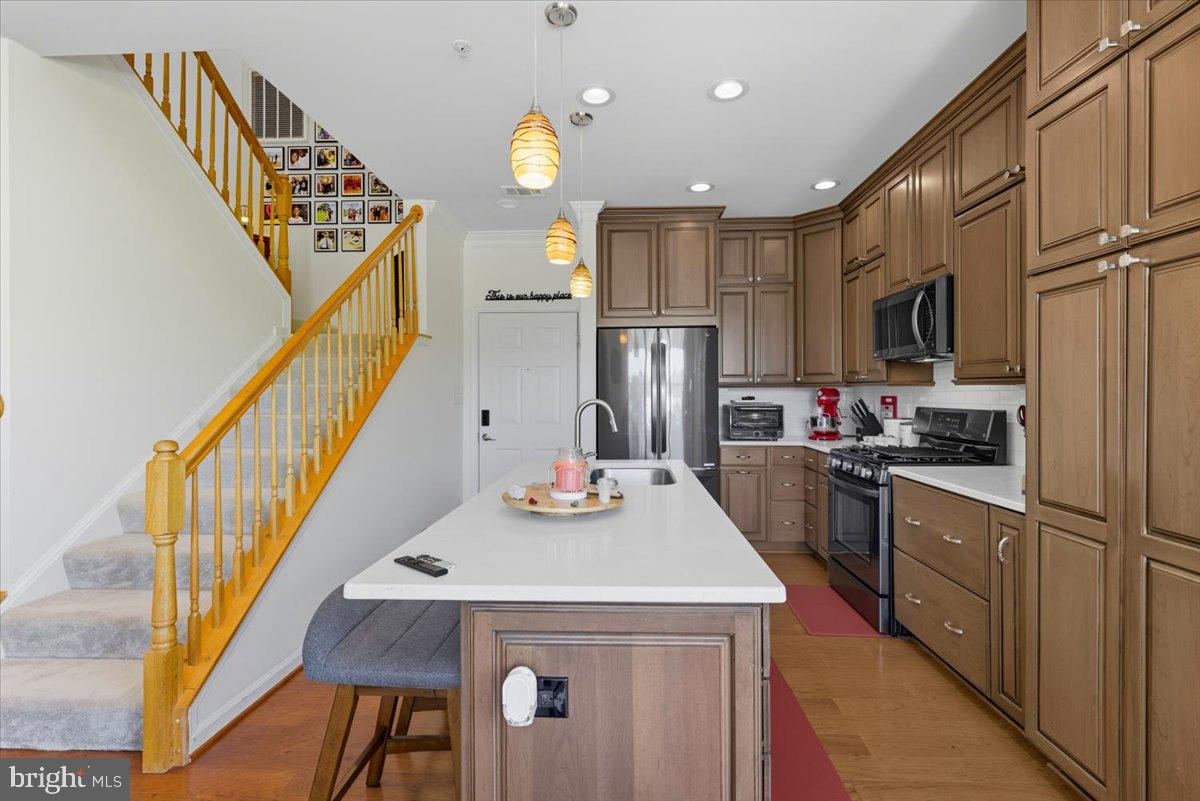 9000 LORTON STATION BLVD #2-115, LORTON, Virginia 22079, 2 Bedrooms Bedrooms, ,2 BathroomsBathrooms,Residential,For sale,9000 LORTON STATION BLVD #2-115,VAFX2270260 MLS # VAFX2270260