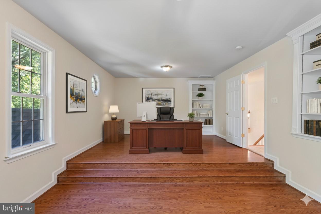 13031 DAHLIA LN, FREDERICKSBURG, Virginia 22407, 5 Bedrooms Bedrooms, ,4 BathroomsBathrooms,Residential,For sale,13031 DAHLIA LN,VASP2036604 MLS # VASP2036604