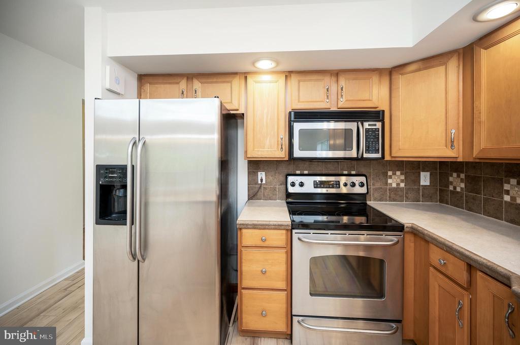 8410 SHIRLEY RD, UNIONVILLE, Virginia 22567, 4 Bedrooms Bedrooms, ,3 BathroomsBathrooms,Residential,8410 SHIRLEY RD,VASP2036602 MLS # VASP2036602