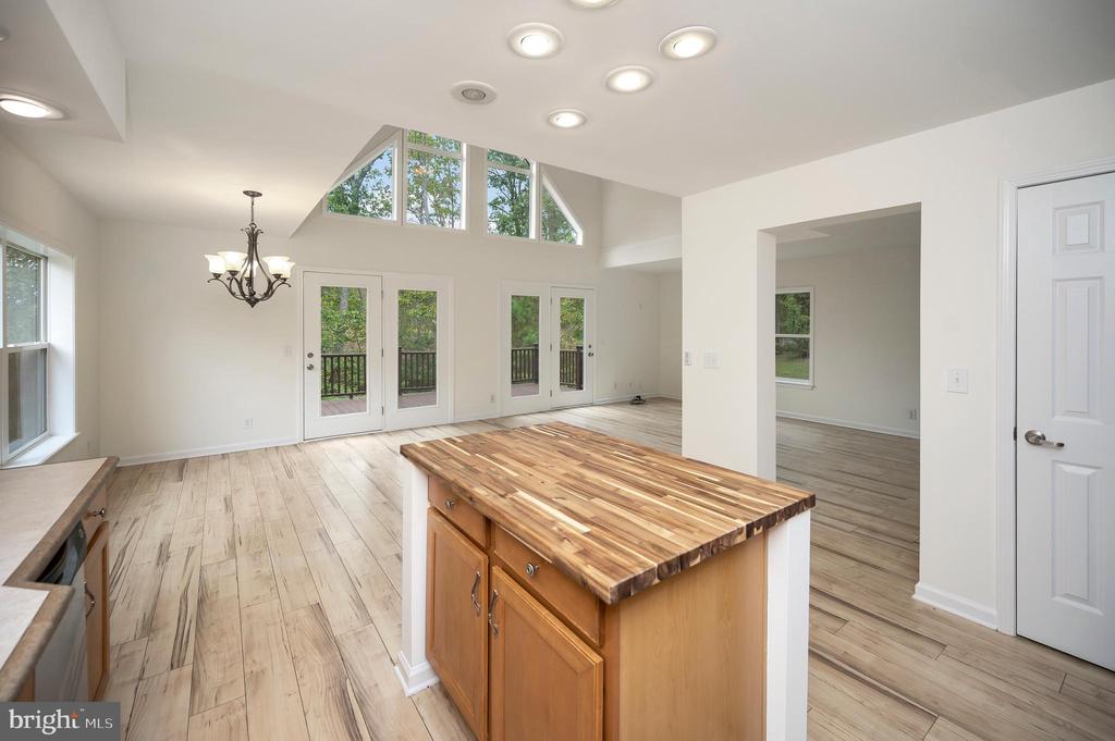 8410 SHIRLEY RD, UNIONVILLE, Virginia 22567, 4 Bedrooms Bedrooms, ,3 BathroomsBathrooms,Residential,8410 SHIRLEY RD,VASP2036602 MLS # VASP2036602