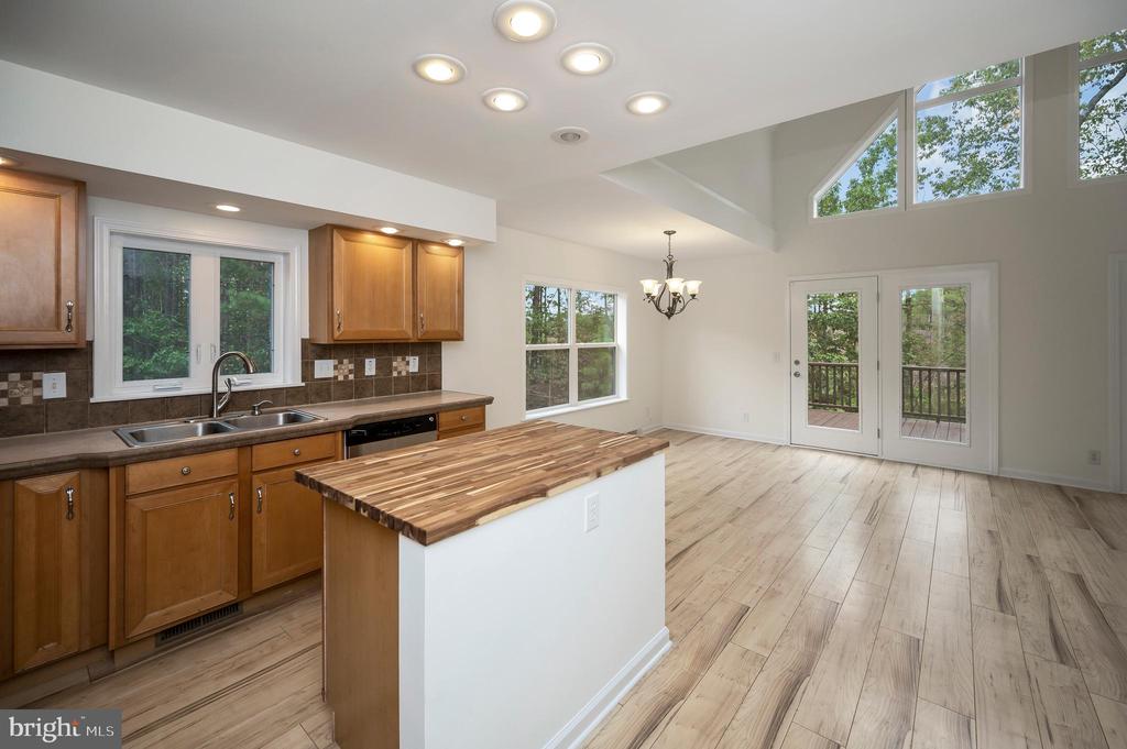8410 SHIRLEY RD, UNIONVILLE, Virginia 22567, 4 Bedrooms Bedrooms, ,3 BathroomsBathrooms,Residential,8410 SHIRLEY RD,VASP2036602 MLS # VASP2036602