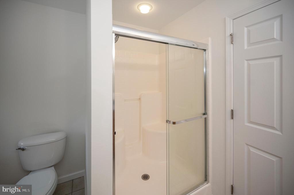 8410 SHIRLEY RD, UNIONVILLE, Virginia 22567, 4 Bedrooms Bedrooms, ,3 BathroomsBathrooms,Residential,8410 SHIRLEY RD,VASP2036602 MLS # VASP2036602