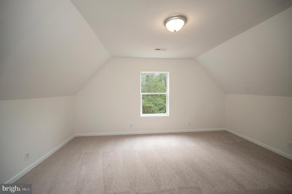 8410 SHIRLEY RD, UNIONVILLE, Virginia 22567, 4 Bedrooms Bedrooms, ,3 BathroomsBathrooms,Residential,8410 SHIRLEY RD,VASP2036602 MLS # VASP2036602