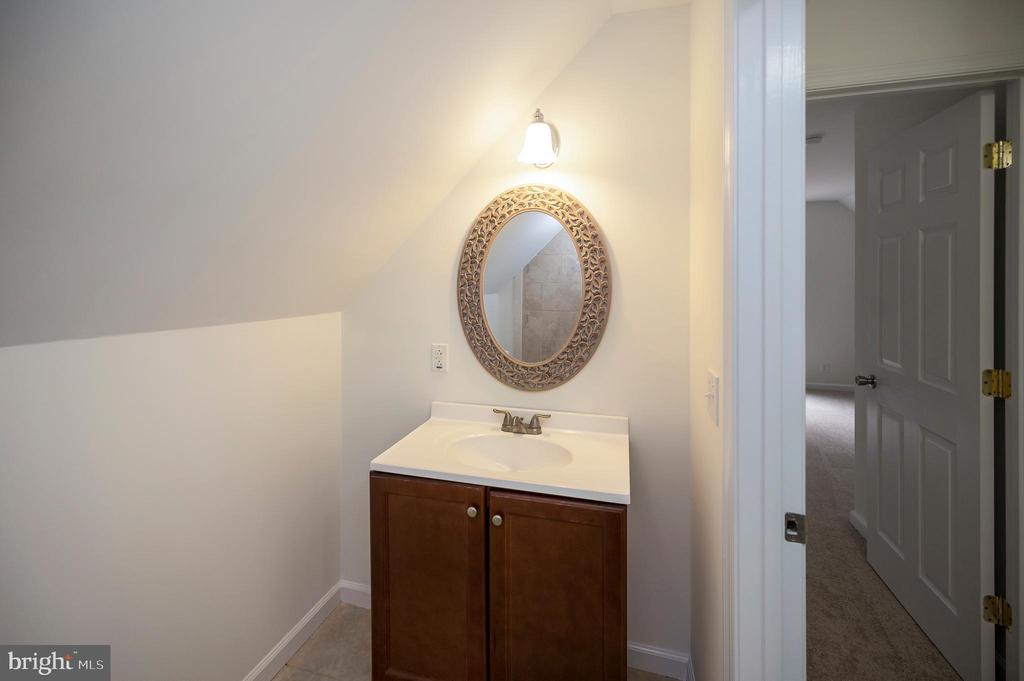 8410 SHIRLEY RD, UNIONVILLE, Virginia 22567, 4 Bedrooms Bedrooms, ,3 BathroomsBathrooms,Residential,8410 SHIRLEY RD,VASP2036602 MLS # VASP2036602