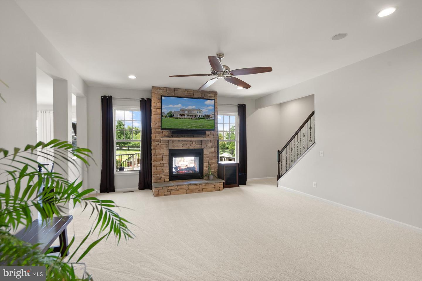 41960 BARNSDALE VIEW CT, ASHBURN, Virginia 20148, 6 Bedrooms Bedrooms, ,6 BathroomsBathrooms,Residential,For sale,41960 BARNSDALE VIEW CT,VALO2108046 MLS # VALO2108046