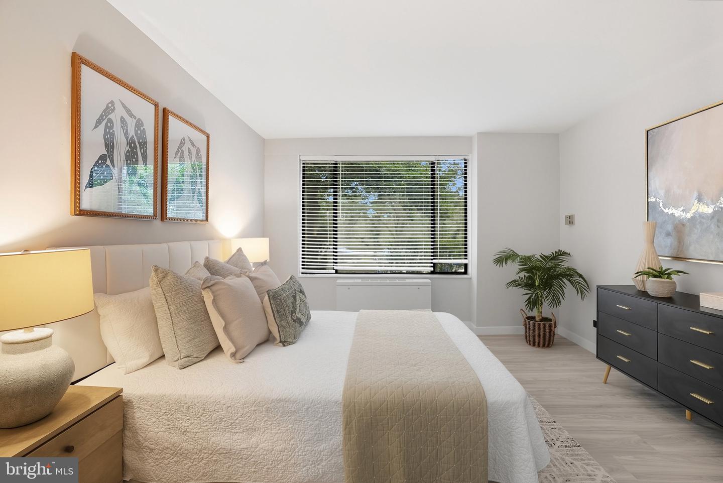 4501 ARLINGTON BLVD #126, ARLINGTON, Virginia 22203, 1 Bedroom Bedrooms, ,1 BathroomBathrooms,Residential,For sale,4501 ARLINGTON BLVD #126,VAAR2064410 MLS # VAAR2064410