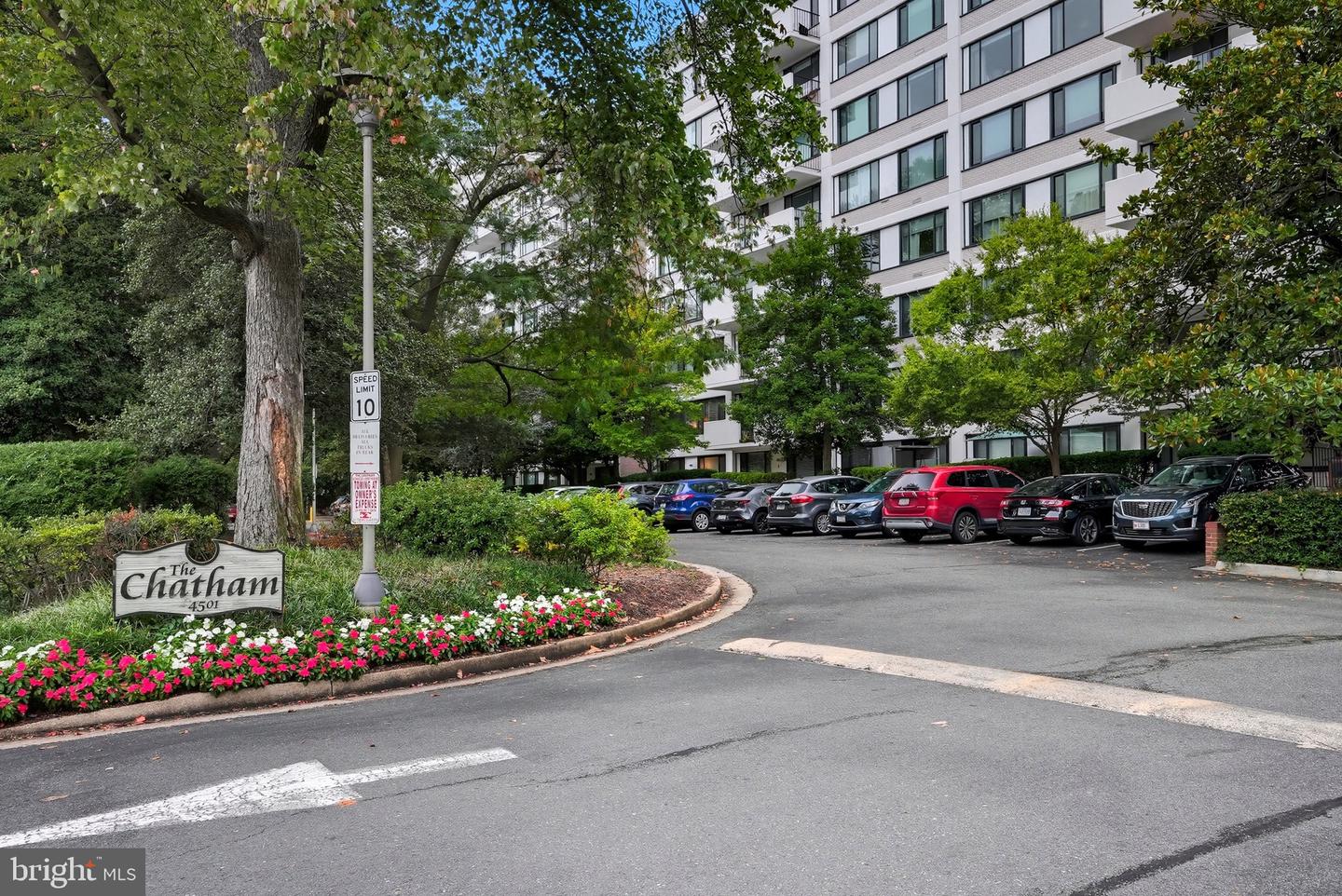 4501 ARLINGTON BLVD #126, ARLINGTON, Virginia 22203, 1 Bedroom Bedrooms, ,1 BathroomBathrooms,Residential,For sale,4501 ARLINGTON BLVD #126,VAAR2064410 MLS # VAAR2064410