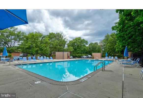 4501 ARLINGTON BLVD #126, ARLINGTON, Virginia 22203, 1 Bedroom Bedrooms, ,1 BathroomBathrooms,Residential,For sale,4501 ARLINGTON BLVD #126,VAAR2064410 MLS # VAAR2064410