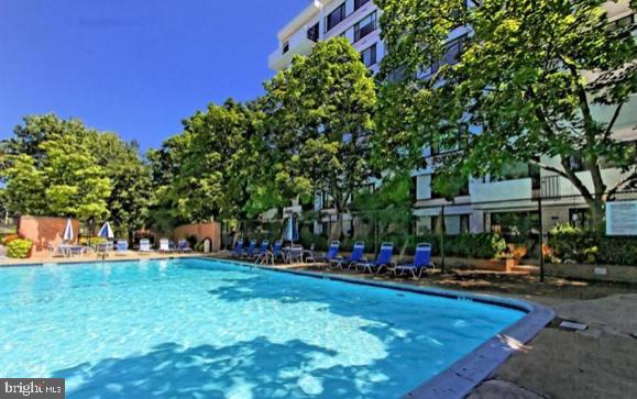 4501 ARLINGTON BLVD #126, ARLINGTON, Virginia 22203, 1 Bedroom Bedrooms, ,1 BathroomBathrooms,Residential,For sale,4501 ARLINGTON BLVD #126,VAAR2064410 MLS # VAAR2064410