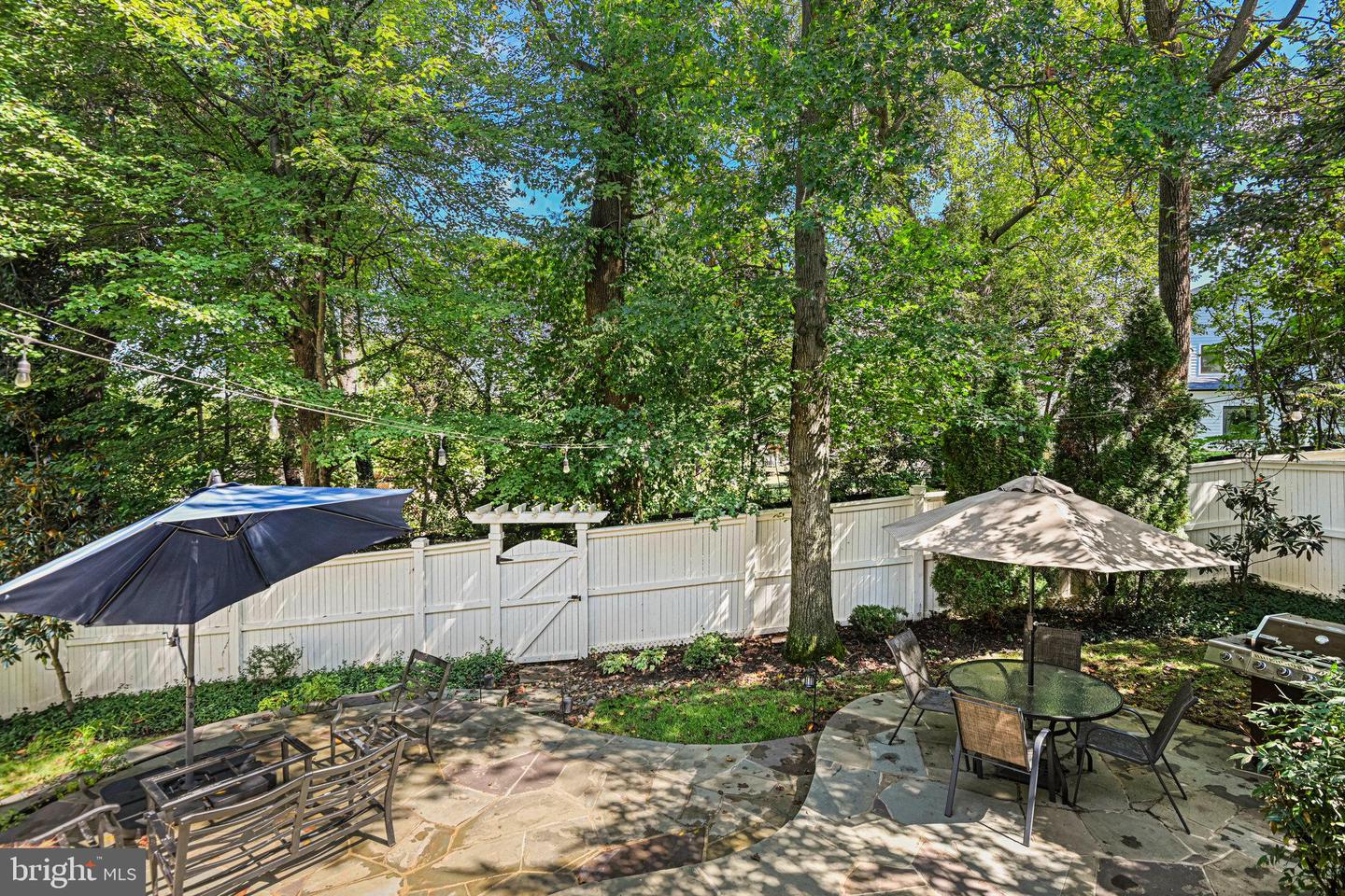 3831 FARRCROFT DR, FAIRFAX, Virginia 22030, 4 Bedrooms Bedrooms, ,4 BathroomsBathrooms,Residential,For sale,3831 FARRCROFT DR,VAFC2007124 MLS # VAFC2007124