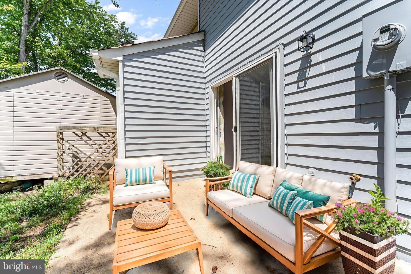 404 POOL DR, SPOTSYLVANIA, Virginia 22551, 3 Bedrooms Bedrooms, 8 Rooms Rooms,1 BathroomBathrooms,Residential,For sale,404 POOL DR,VASP2036622 MLS # VASP2036622