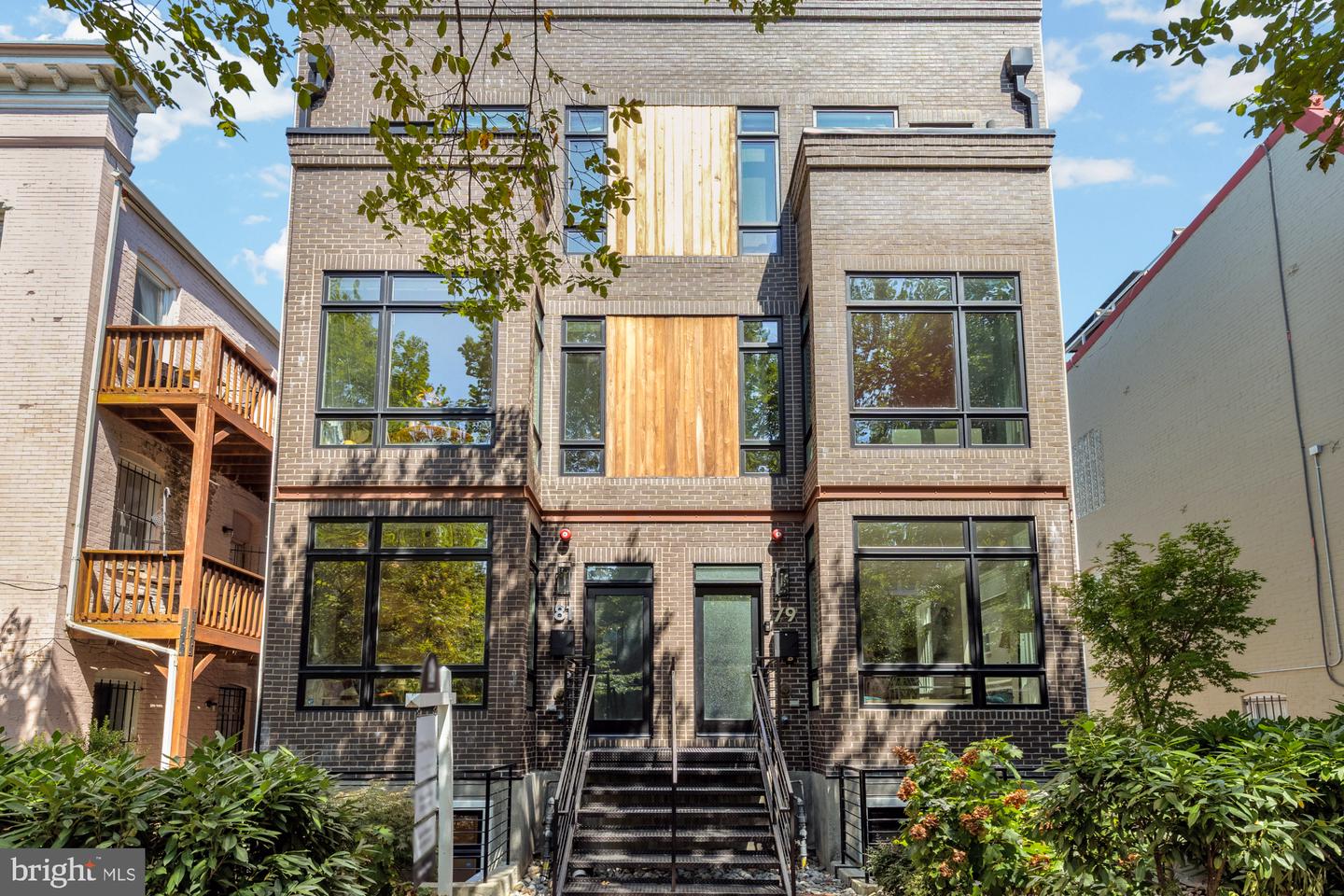 81 U ST NW #A, WASHINGTON, District Of Columbia 20001, 3 Bedrooms Bedrooms, ,3 BathroomsBathrooms,Residential,For sale,81 U ST NW #A,DCDC2225152 MLS # DCDC2225152