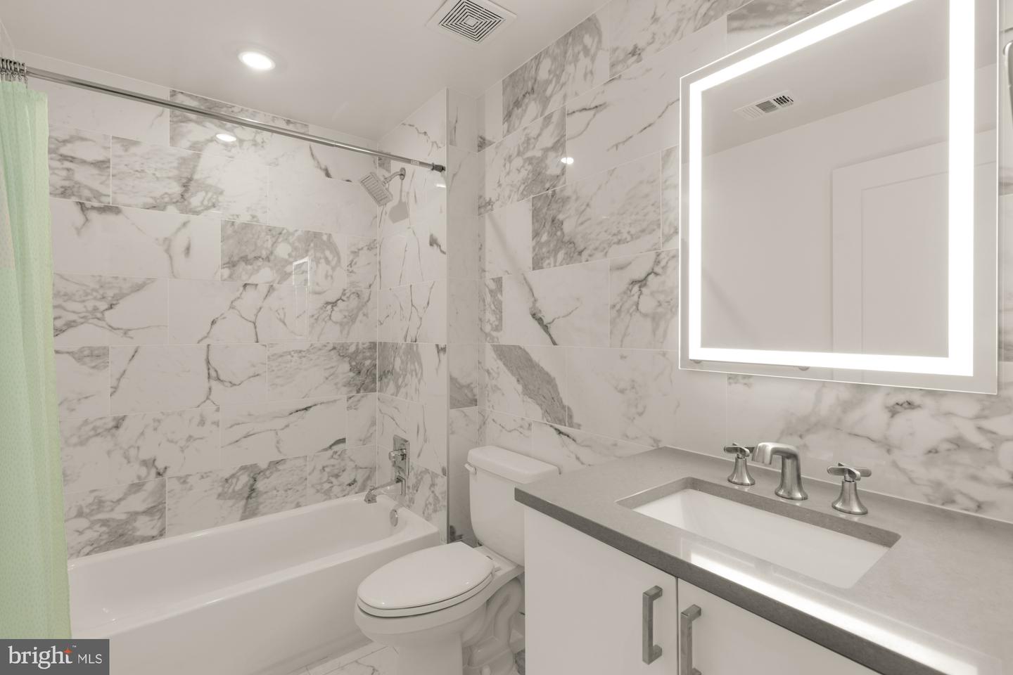 81 U ST NW #A, WASHINGTON, District Of Columbia 20001, 3 Bedrooms Bedrooms, ,3 BathroomsBathrooms,Residential,For sale,81 U ST NW #A,DCDC2225152 MLS # DCDC2225152