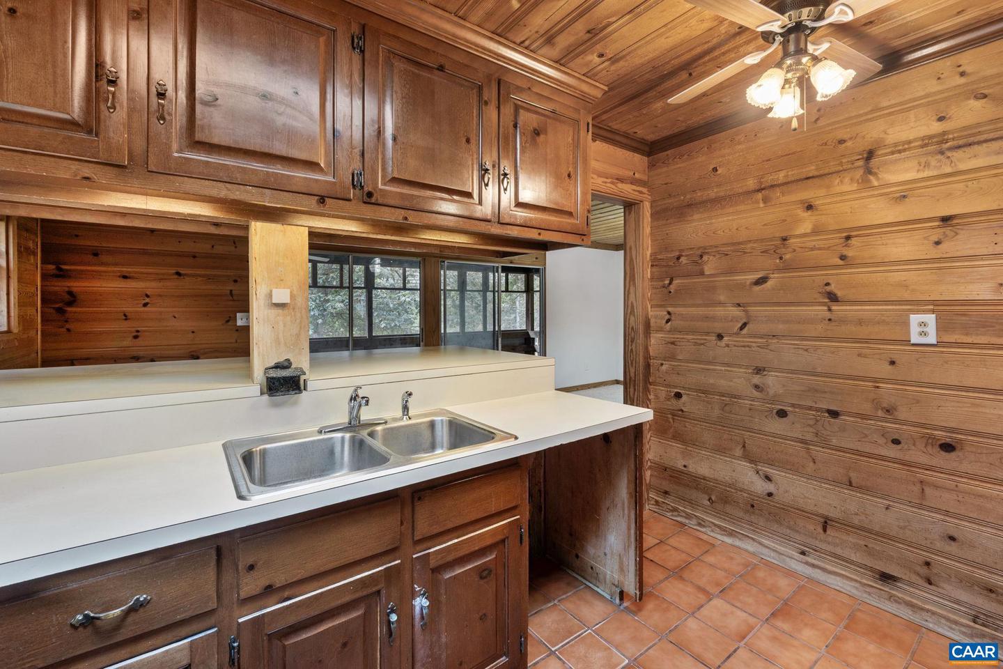 345 WALNUT SHADE RD, LOUISA, Virginia 23093, 2 Bedrooms Bedrooms, ,2 BathroomsBathrooms,Residential,For sale,345 WALNUT SHADE RD,669585 MLS # 669585