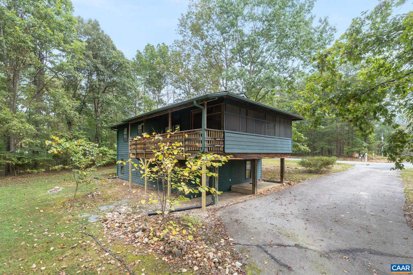 345 WALNUT SHADE RD, LOUISA, Virginia 23093, 2 Bedrooms Bedrooms, ,2 BathroomsBathrooms,Residential,For sale,345 WALNUT SHADE RD,669585 MLS # 669585