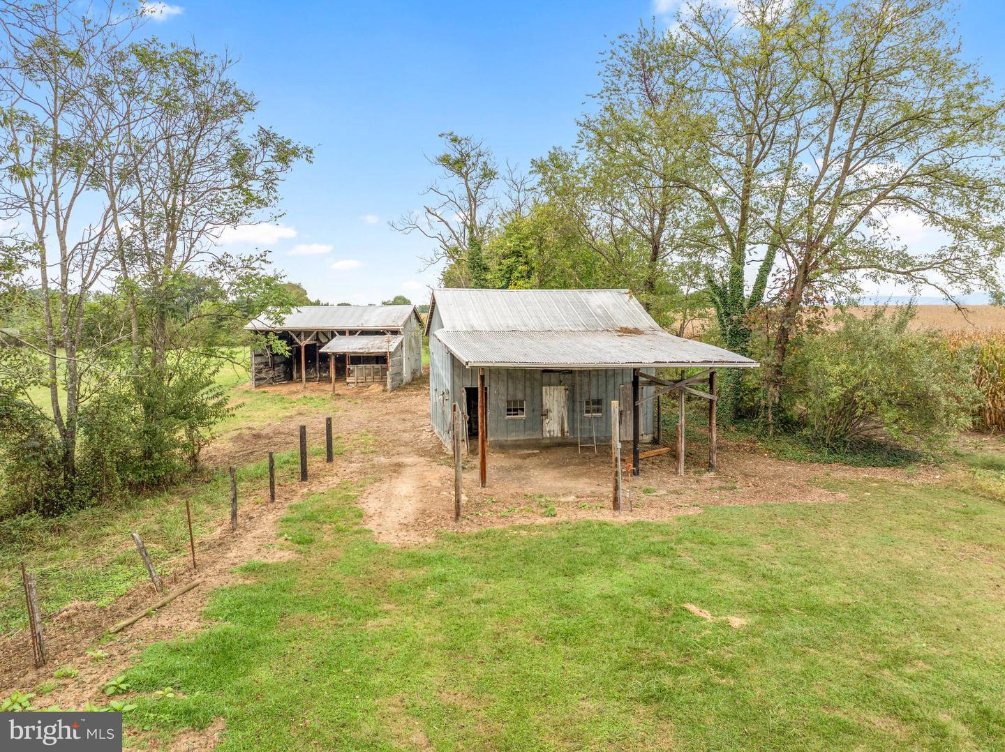 1982 BARBERSHOP RD, EDINBURG, Virginia 22824, 3 Bedrooms Bedrooms, ,1 BathroomBathrooms,Residential,For sale,1982 BARBERSHOP RD,VASH2012672 MLS # VASH2012672