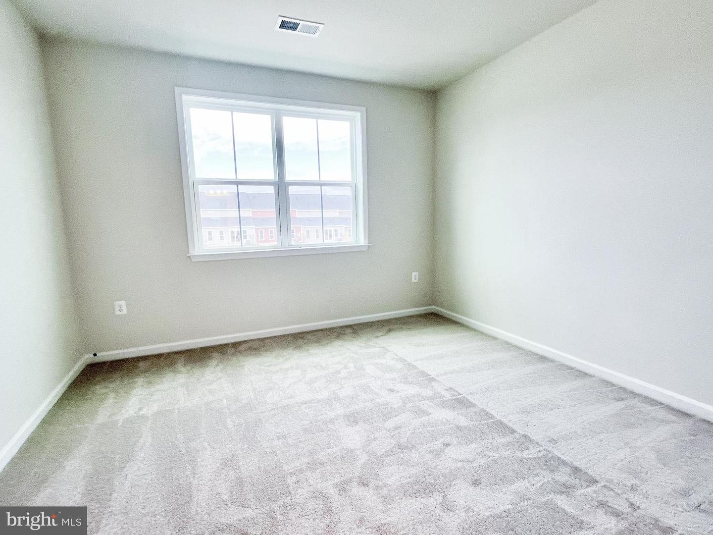 102 HEIRLOOM, WINCHESTER, Virginia 22603, 3 Bedrooms Bedrooms, ,2 BathroomsBathrooms,Residential,For sale,102 HEIRLOOM,VAFV2037174 MLS # VAFV2037174