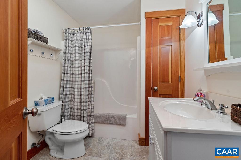 75 GREENSTONE DR, WINTERGREEN, Virginia 22967, 6 Bedrooms Bedrooms, ,6 BathroomsBathrooms,Residential,For sale,75 GREENSTONE DR,669588 MLS # 669588