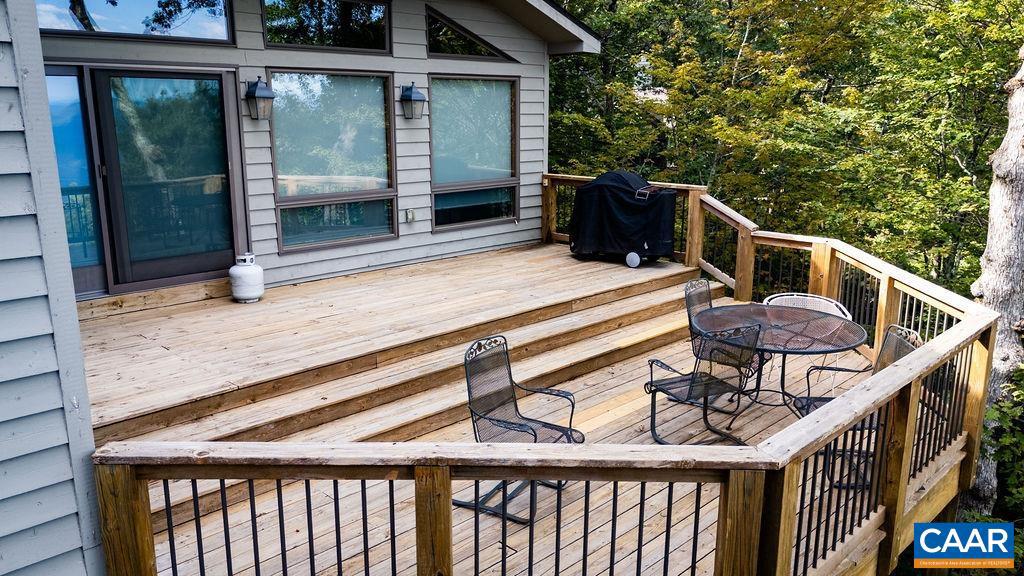 75 GREENSTONE DR, WINTERGREEN, Virginia 22967, 6 Bedrooms Bedrooms, ,6 BathroomsBathrooms,Residential,For sale,75 GREENSTONE DR,669588 MLS # 669588