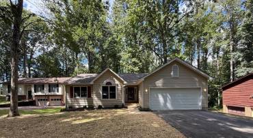 305 FAIRWAY DR, LOCUST GROVE, Virginia 22508, 3 Bedrooms Bedrooms, ,2 BathroomsBathrooms,Residential,305 FAIRWAY DR,VAOR2012468 MLS # VAOR2012468