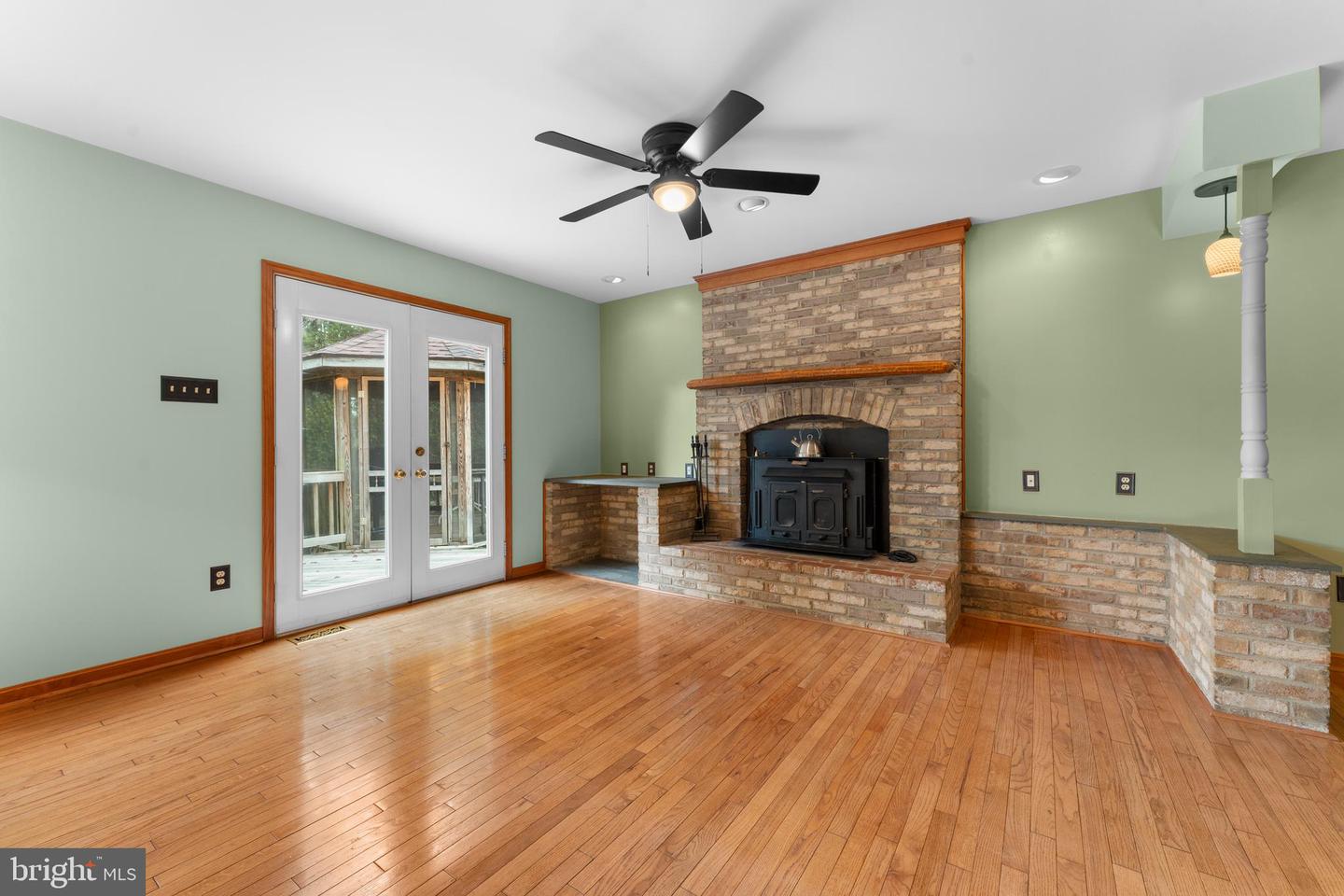 16371 QUAIL RIDGE DR, AMISSVILLE, Virginia 20106, 3 Bedrooms Bedrooms, ,2 BathroomsBathrooms,Residential,For sale,16371 QUAIL RIDGE DR,VACU2008634 MLS # VACU2008634