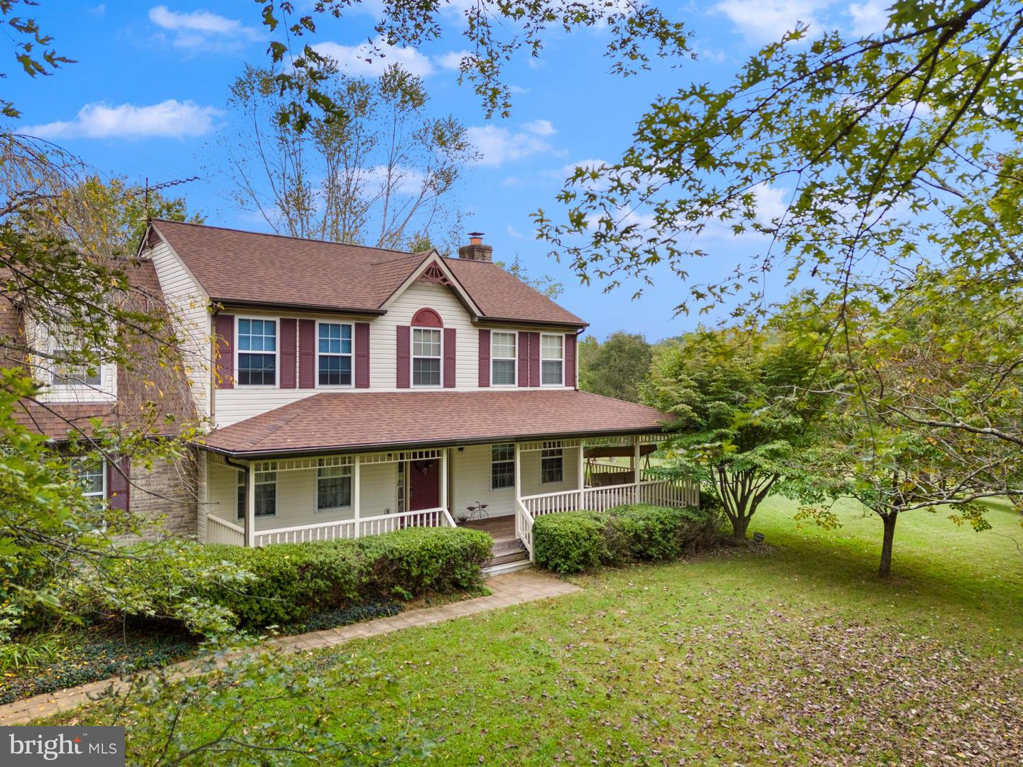 16371 QUAIL RIDGE DR, AMISSVILLE, Virginia 20106, 3 Bedrooms Bedrooms, ,2 BathroomsBathrooms,Residential,For sale,16371 QUAIL RIDGE DR,VACU2008634 MLS # VACU2008634