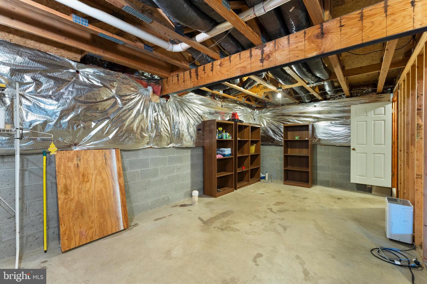 16371 QUAIL RIDGE DR, AMISSVILLE, Virginia 20106, 3 Bedrooms Bedrooms, ,2 BathroomsBathrooms,Residential,For sale,16371 QUAIL RIDGE DR,VACU2008634 MLS # VACU2008634