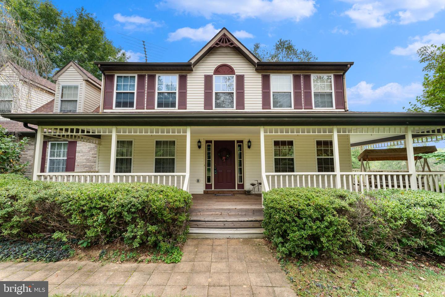 16371 QUAIL RIDGE DR, AMISSVILLE, Virginia 20106, 3 Bedrooms Bedrooms, ,2 BathroomsBathrooms,Residential,For sale,16371 QUAIL RIDGE DR,VACU2008634 MLS # VACU2008634