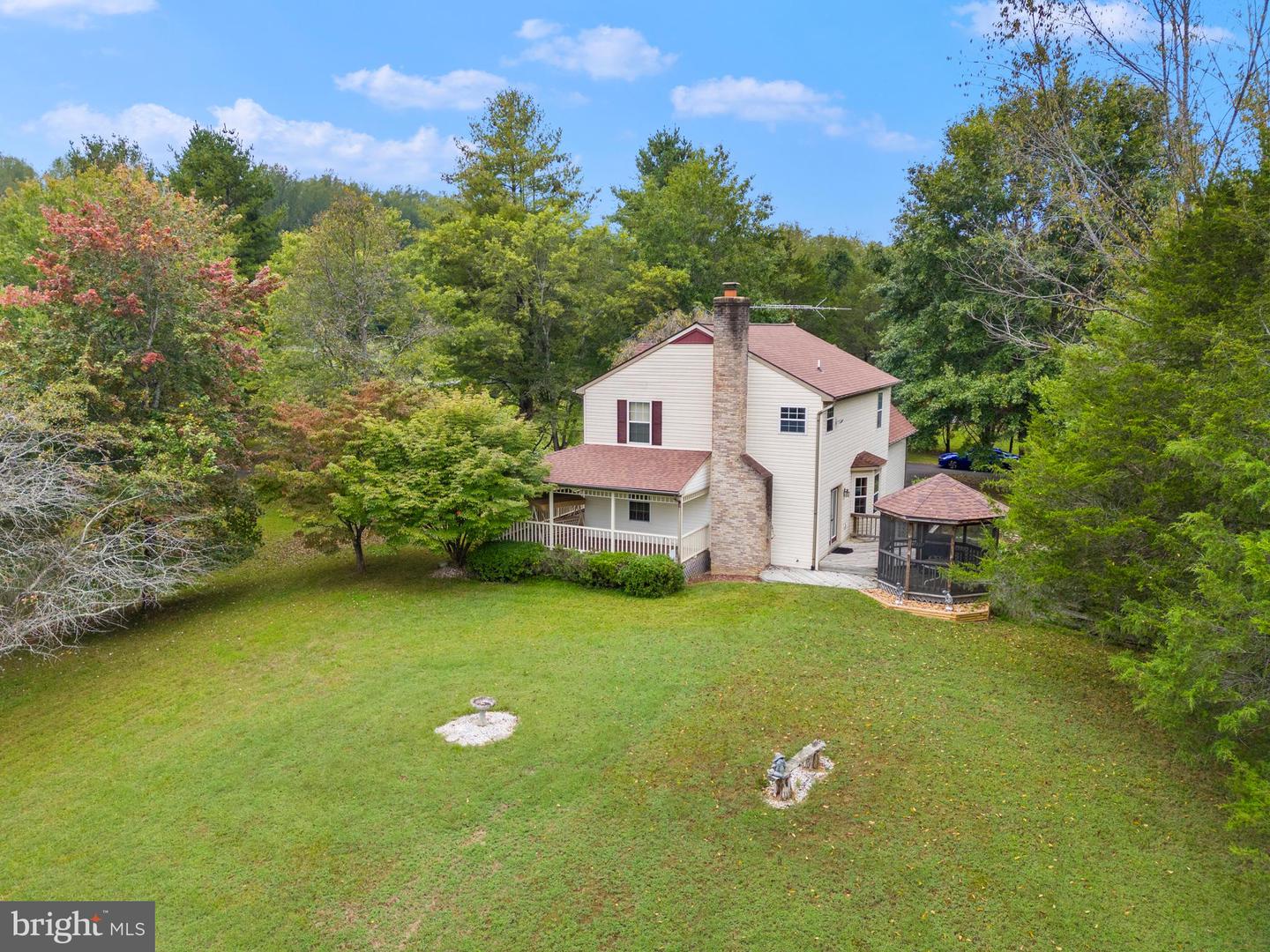 16371 QUAIL RIDGE DR, AMISSVILLE, Virginia 20106, 3 Bedrooms Bedrooms, ,2 BathroomsBathrooms,Residential,For sale,16371 QUAIL RIDGE DR,VACU2008634 MLS # VACU2008634