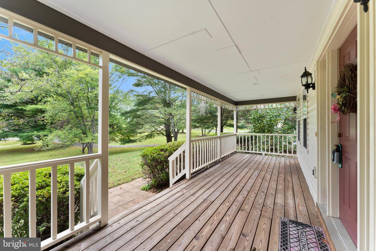 16371 QUAIL RIDGE DR, AMISSVILLE, Virginia 20106, 3 Bedrooms Bedrooms, ,2 BathroomsBathrooms,Residential,For sale,16371 QUAIL RIDGE DR,VACU2008634 MLS # VACU2008634