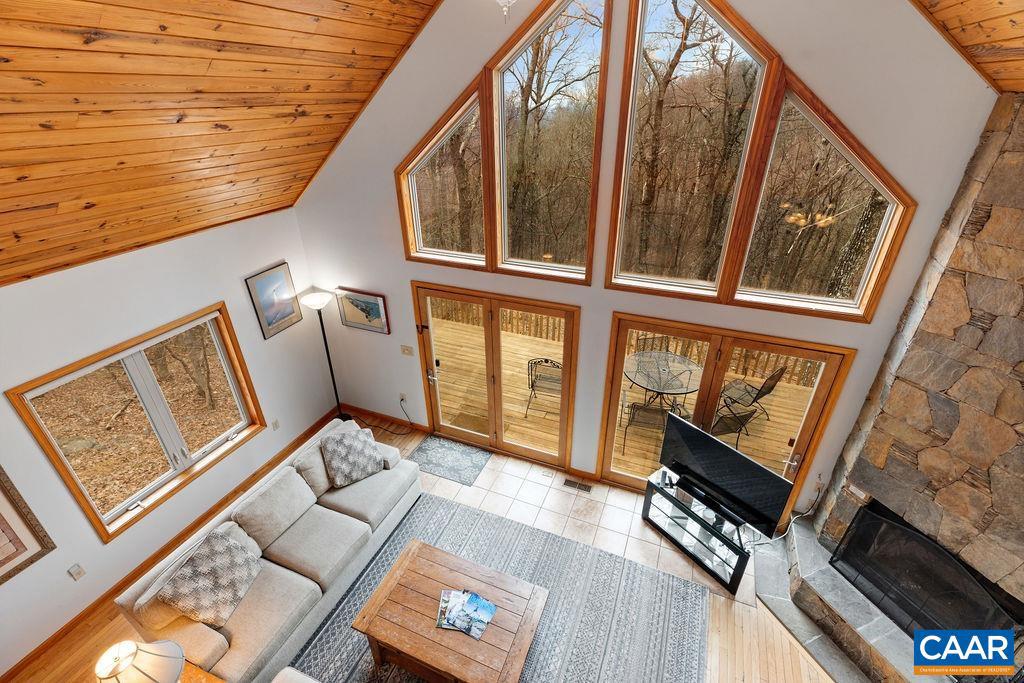 30 STONY COVE LN, WINTERGREEN, Virginia 22967, 3 Bedrooms Bedrooms, ,3 BathroomsBathrooms,Residential,For sale,30 STONY COVE LN,662906 MLS # 662906