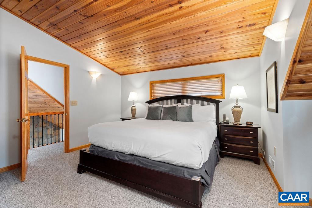 30 STONY COVE LN, WINTERGREEN, Virginia 22967, 3 Bedrooms Bedrooms, ,3 BathroomsBathrooms,Residential,For sale,30 STONY COVE LN,662906 MLS # 662906
