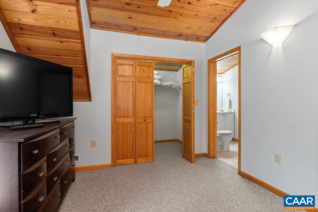 30 STONY COVE LN, WINTERGREEN, Virginia 22967, 3 Bedrooms Bedrooms, ,3 BathroomsBathrooms,Residential,For sale,30 STONY COVE LN,662906 MLS # 662906