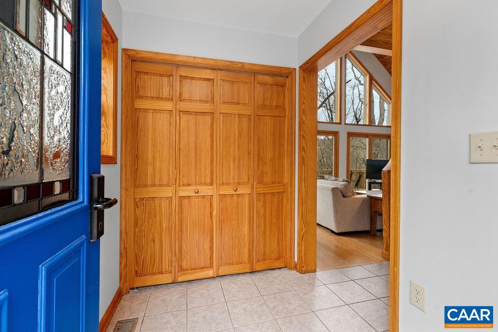 30 STONY COVE LN, WINTERGREEN, Virginia 22967, 3 Bedrooms Bedrooms, ,3 BathroomsBathrooms,Residential,For sale,30 STONY COVE LN,662906 MLS # 662906