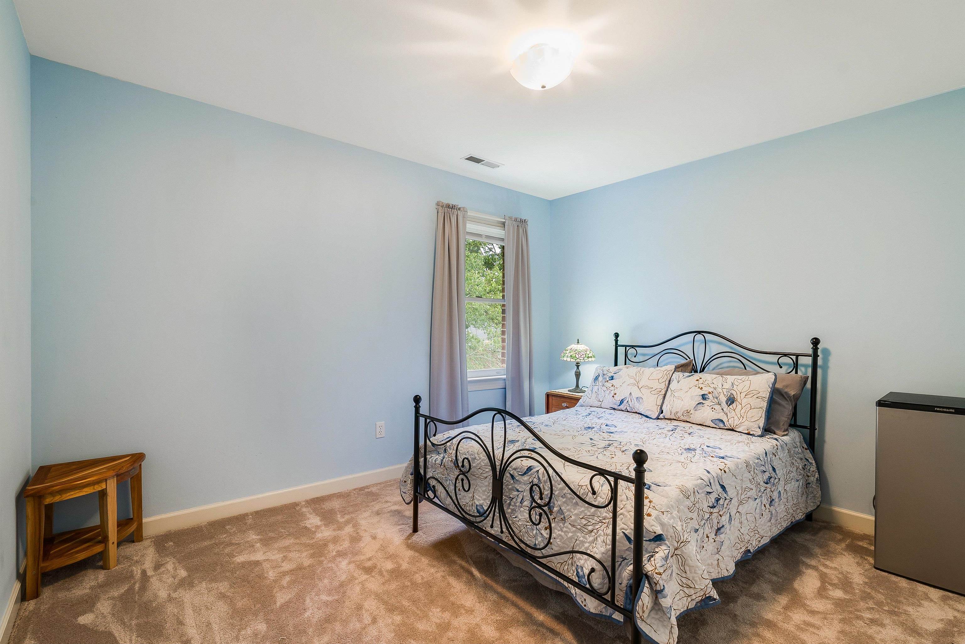 505 PELHAM DR, WAYNESBORO, Virginia 22980, 4 Bedrooms Bedrooms, ,2 BathroomsBathrooms,Residential,505 PELHAM DR,669606 MLS # 669606