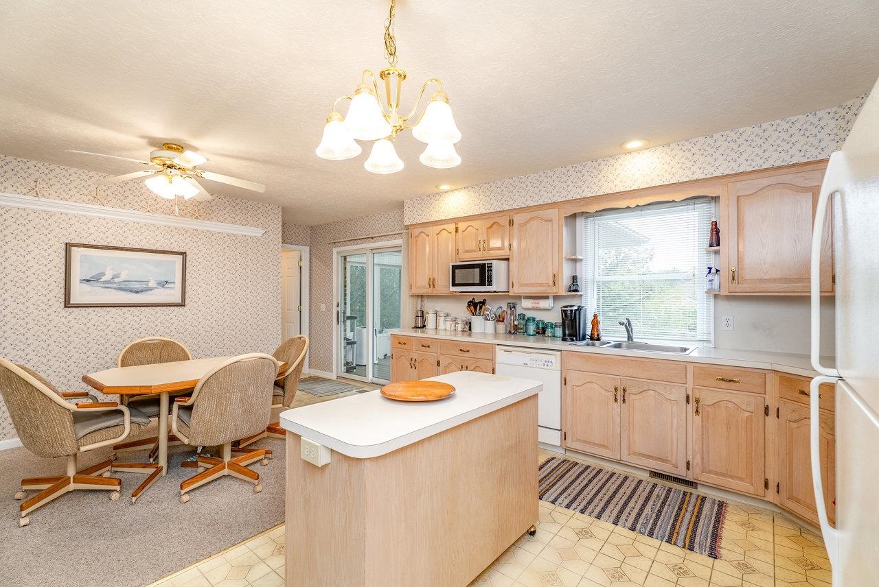 3346 REDBUD LN, HARRISONBURG, Virginia 22801, 5 Bedrooms Bedrooms, ,3 BathroomsBathrooms,Residential,3346 REDBUD LN,669608 MLS # 669608