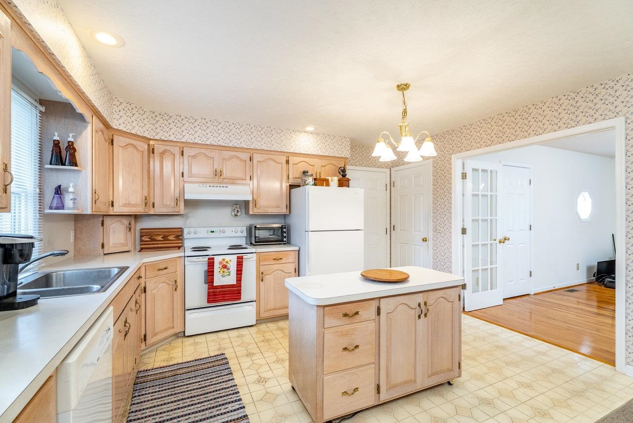 3346 REDBUD LN, HARRISONBURG, Virginia 22801, 5 Bedrooms Bedrooms, ,3 BathroomsBathrooms,Residential,3346 REDBUD LN,669608 MLS # 669608