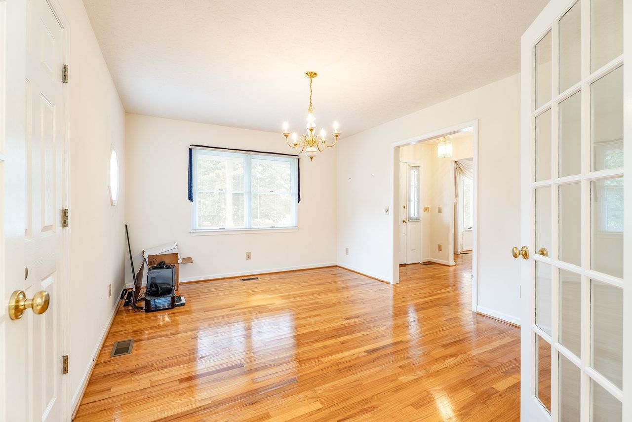 3346 REDBUD LN, HARRISONBURG, Virginia 22801, 5 Bedrooms Bedrooms, ,3 BathroomsBathrooms,Residential,3346 REDBUD LN,669608 MLS # 669608