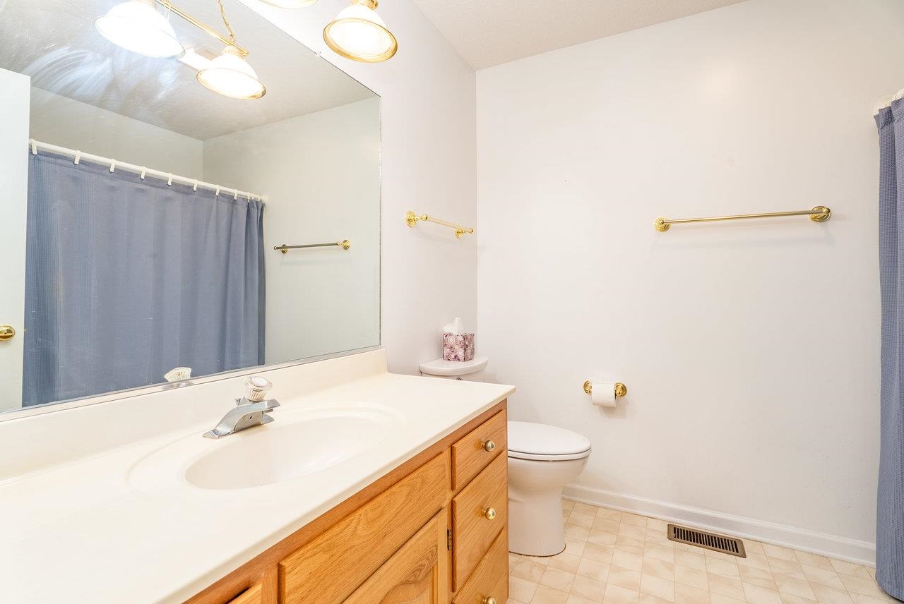 3346 REDBUD LN, HARRISONBURG, Virginia 22801, 5 Bedrooms Bedrooms, ,3 BathroomsBathrooms,Residential,3346 REDBUD LN,669608 MLS # 669608