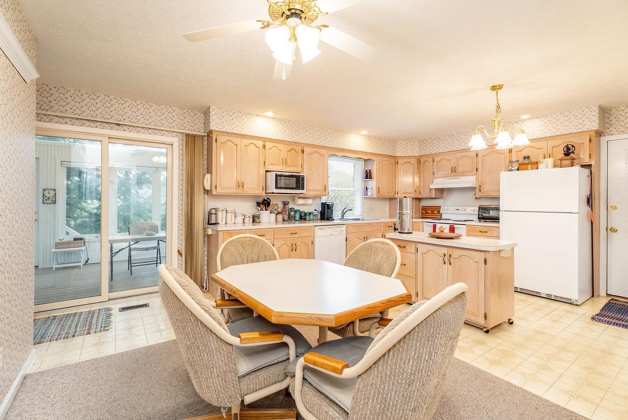 3346 REDBUD LN, HARRISONBURG, Virginia 22801, 5 Bedrooms Bedrooms, ,3 BathroomsBathrooms,Residential,3346 REDBUD LN,669608 MLS # 669608