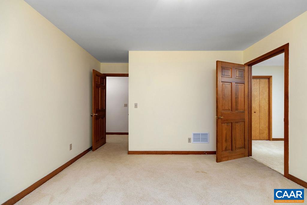 1228 LAUREL SPRINGS DR, WINTERGREEN RESORT, Virginia 22967, 5 Bedrooms Bedrooms, ,2 BathroomsBathrooms,Residential,1228 LAUREL SPRINGS DR,669613 MLS # 669613