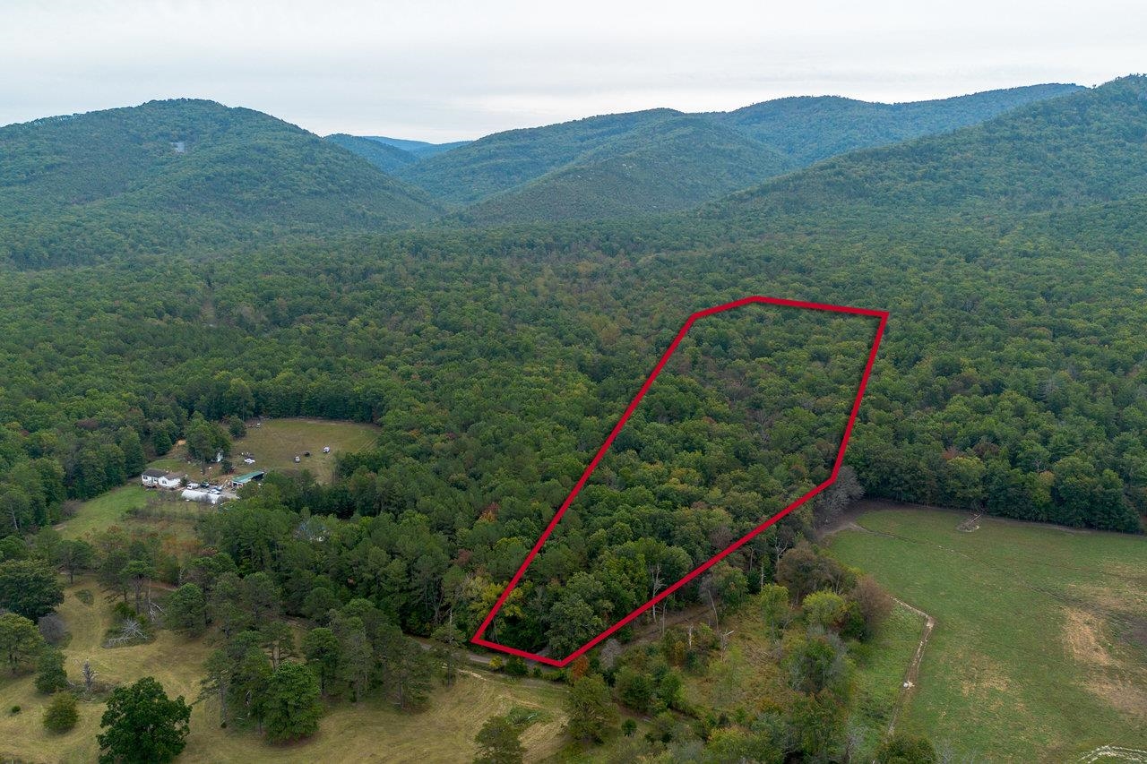 4679 MOUNTAIN FARM RD, ELKTON, Virginia 22827, 3 Bedrooms Bedrooms, ,2 BathroomsBathrooms,Residential,4679 MOUNTAIN FARM RD,669615 MLS # 669615