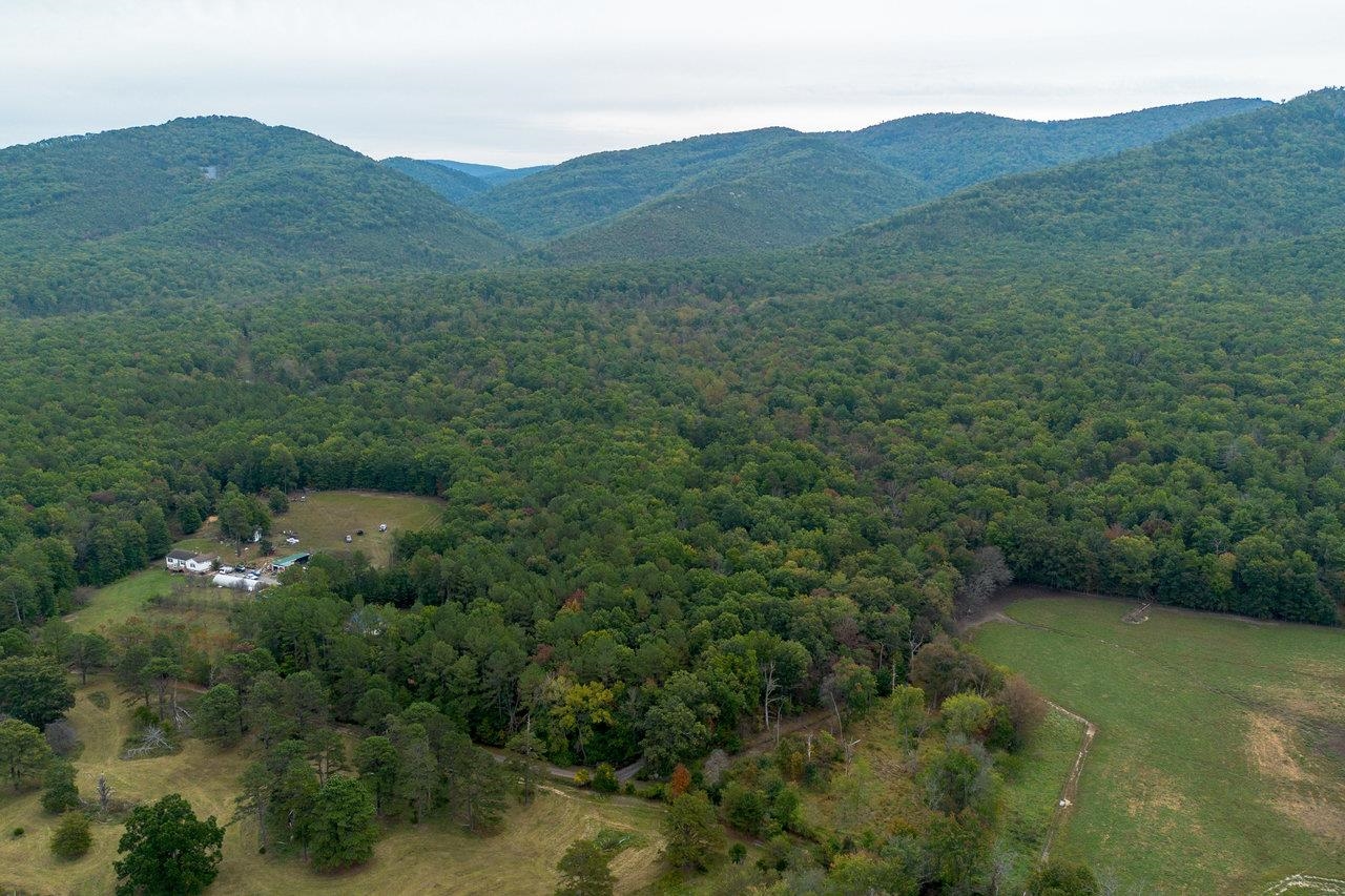 4679 MOUNTAIN FARM RD, ELKTON, Virginia 22827, 3 Bedrooms Bedrooms, ,2 BathroomsBathrooms,Residential,4679 MOUNTAIN FARM RD,669615 MLS # 669615