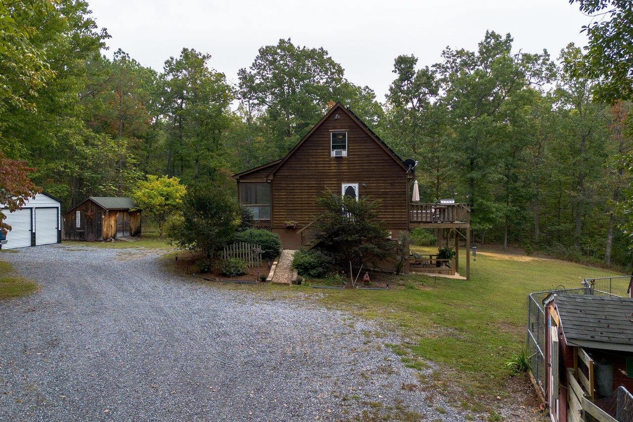 4679 MOUNTAIN FARM RD, ELKTON, Virginia 22827, 3 Bedrooms Bedrooms, ,2 BathroomsBathrooms,Residential,4679 MOUNTAIN FARM RD,669615 MLS # 669615