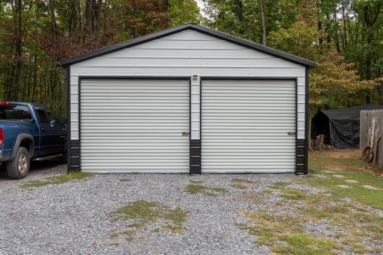 4679 MOUNTAIN FARM RD, ELKTON, Virginia 22827, 3 Bedrooms Bedrooms, ,2 BathroomsBathrooms,Residential,4679 MOUNTAIN FARM RD,669615 MLS # 669615