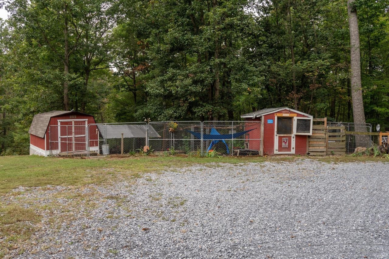 4679 MOUNTAIN FARM RD, ELKTON, Virginia 22827, 3 Bedrooms Bedrooms, ,2 BathroomsBathrooms,Residential,4679 MOUNTAIN FARM RD,669615 MLS # 669615