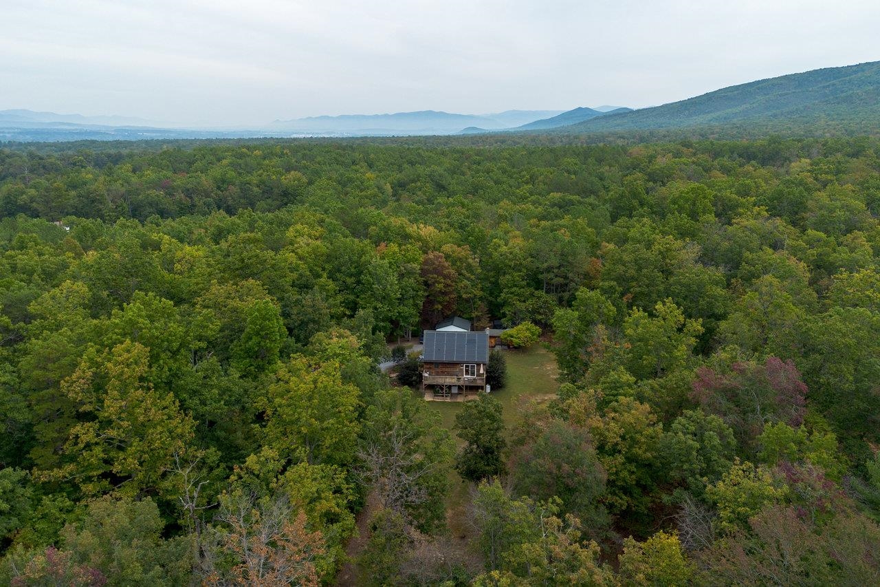 4679 MOUNTAIN FARM RD, ELKTON, Virginia 22827, 3 Bedrooms Bedrooms, ,2 BathroomsBathrooms,Residential,4679 MOUNTAIN FARM RD,669615 MLS # 669615