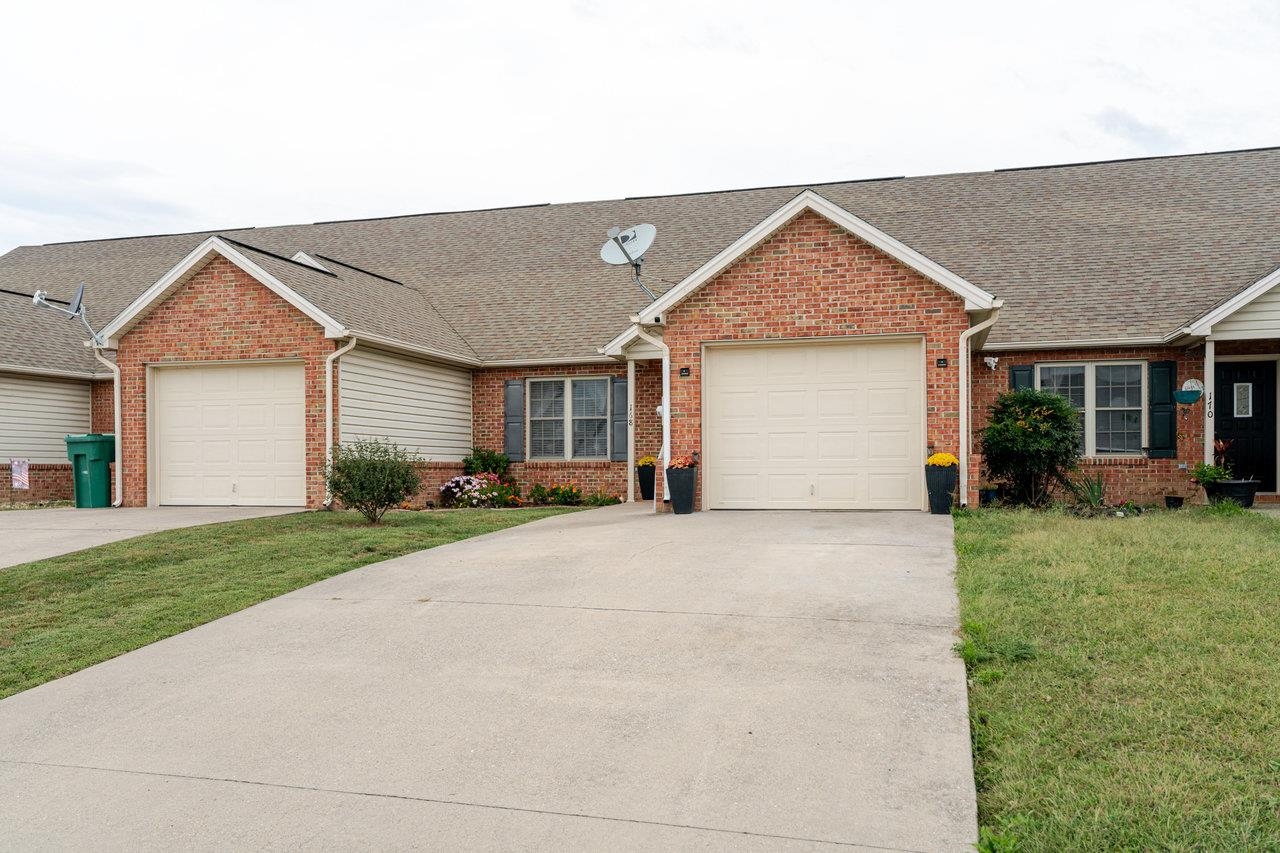 168 ALGER LN, BROADWAY, Virginia 22815, 3 Bedrooms Bedrooms, ,2 BathroomsBathrooms,Residential,168 ALGER LN,669616 MLS # 669616