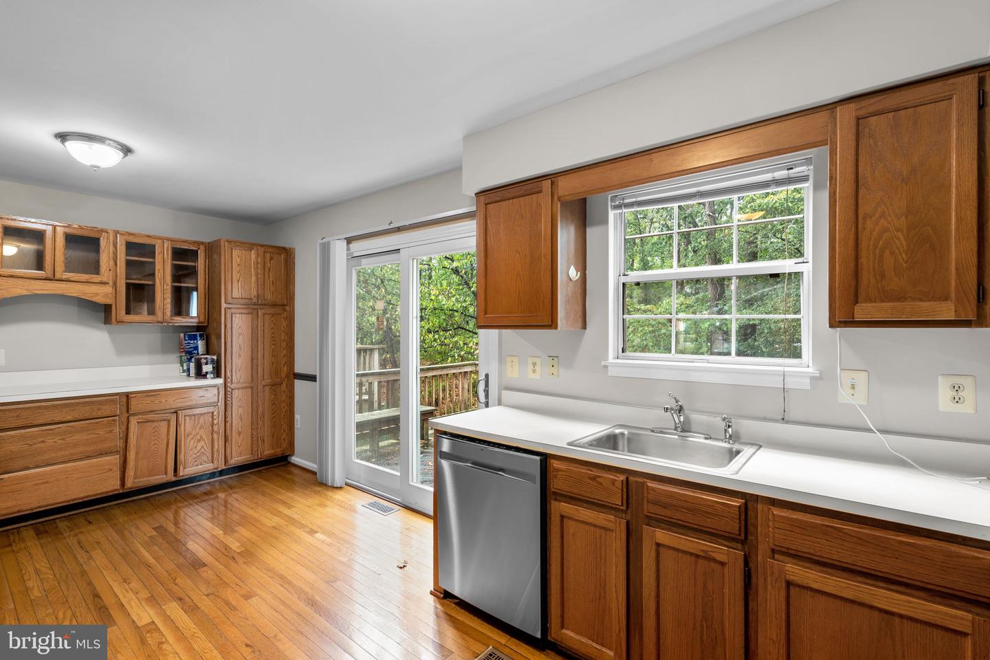 7338 RHONDDA DR, LORTON, Virginia 22079, 3 Bedrooms Bedrooms, ,2 BathroomsBathrooms,Residential,For sale,7338 RHONDDA DR,VAFX2263226 MLS # VAFX2263226