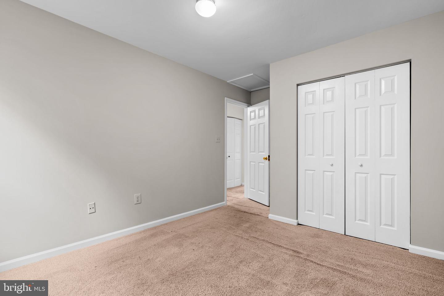 7338 RHONDDA DR, LORTON, Virginia 22079, 3 Bedrooms Bedrooms, ,2 BathroomsBathrooms,Residential,For sale,7338 RHONDDA DR,VAFX2263226 MLS # VAFX2263226